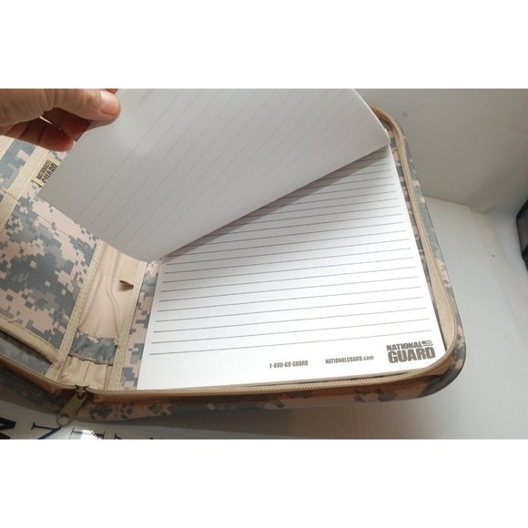 National Guard Large Zipper Binder Digital Camouflaged Organizer notebook camo - Picture 5 of 8